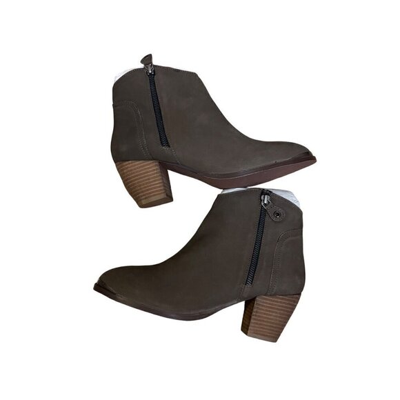 Diba Brown Leather Ankle Boots With Side Zipper & Stacked Heel NWOT - Picture 8 of 9